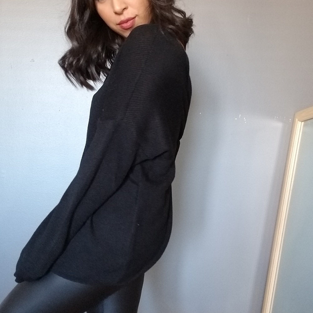 BLACK KNOT FRONT CRISS CROSS BACK SWEATER - Picture 4 of 6